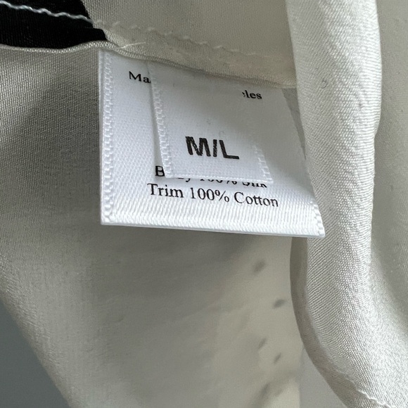 WE ARE LEONE Belted Polka-dot Silk Crepe De Chine Robe In White - Picture 12 of 14